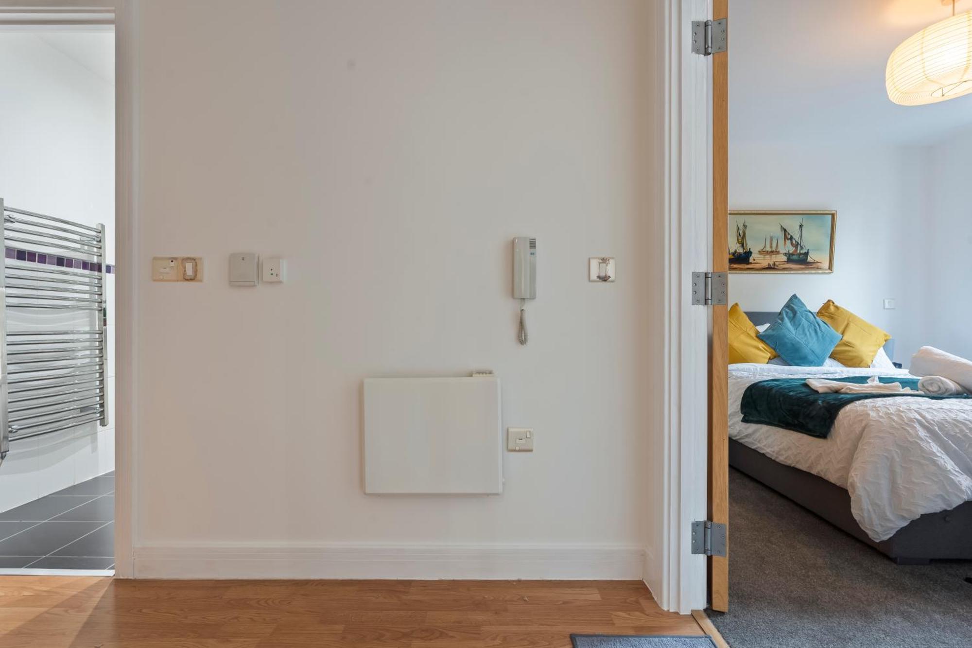 Heart Of City Centre Luxury Apartment With Secure Underground Parking Birmingham Ngoại thất bức ảnh